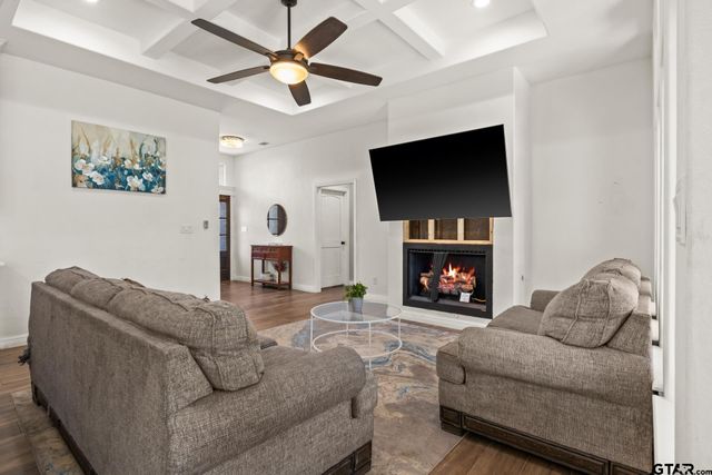 421 Mt Pleasant, Pittsburg, TX 75686