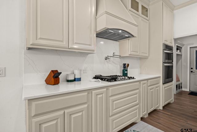 421 Mt Pleasant, Pittsburg, TX 75686