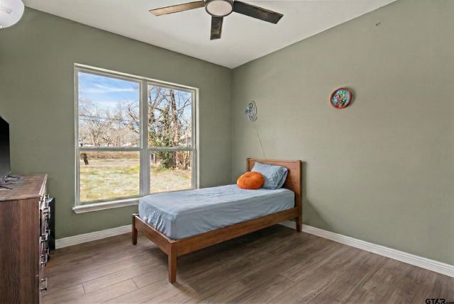 421 Mt Pleasant, Pittsburg, TX 75686