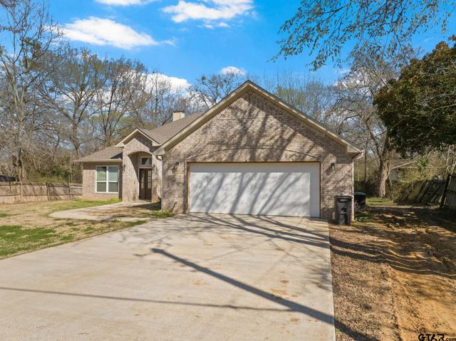 421 Mt Pleasant, Pittsburg, TX 75686