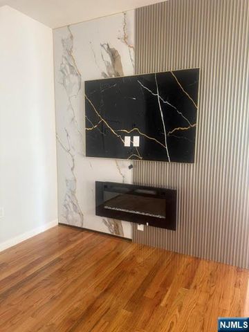 181 Munn Avenue 3, Irvington, NJ 07111