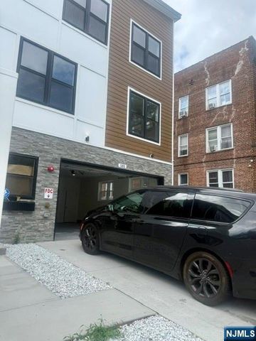 181 Munn Avenue 3, Irvington, NJ 07111
