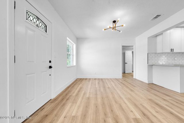 4104 PEACH Drive, Jacksonville, FL 32246
