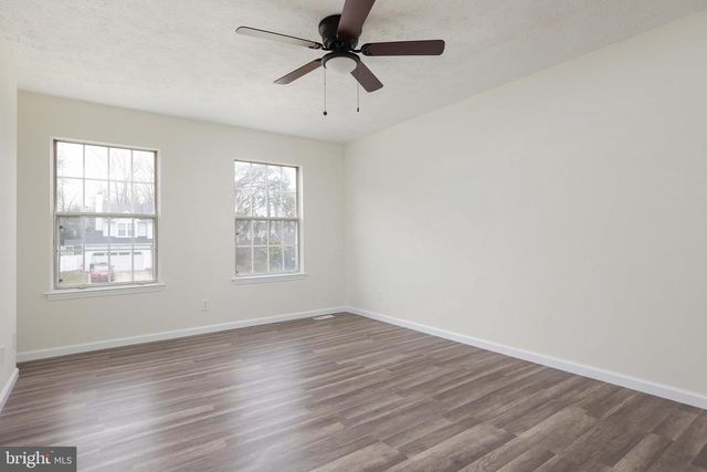 6 JAQUES CT, Sicklerville, NJ 08081