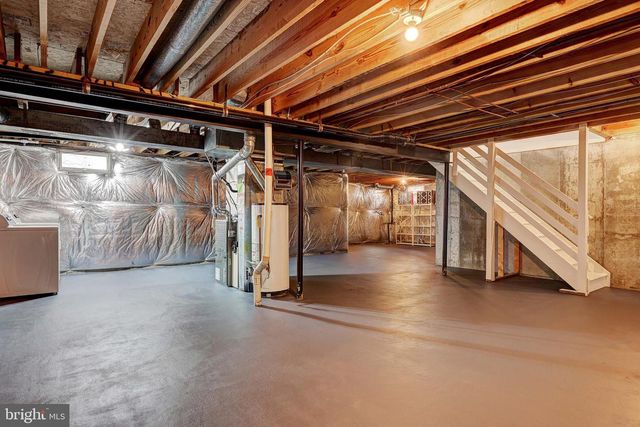 6 JAQUES CT, Sicklerville, NJ 08081