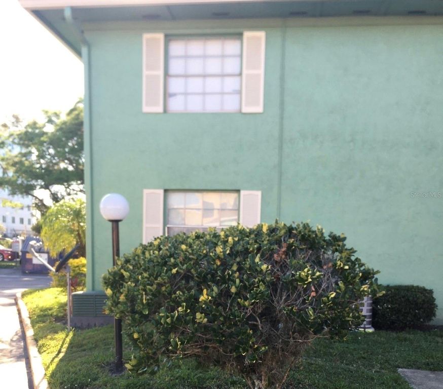 1637 W OAK RIDGE RD B, Orlando, FL 32809