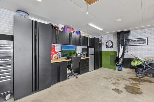 408 1st Avenue NE, Osseo, MN 55369