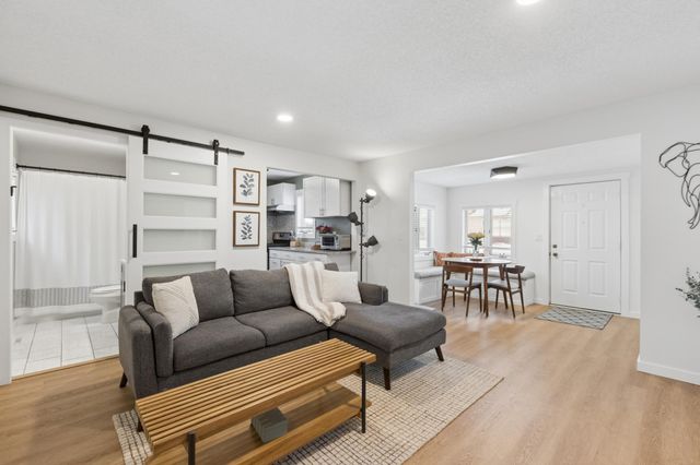 408 1st Avenue NE, Osseo, MN 55369