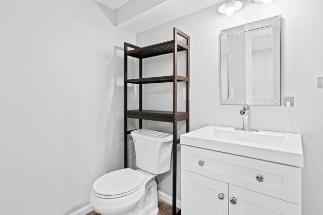 792 Smith Avenue S, Saint Paul, MN 55107