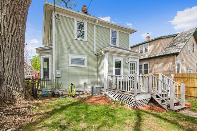 792 Smith Avenue S, Saint Paul, MN 55107