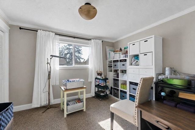 5902 N Greenwood Blvd, Spokane, WA 99205