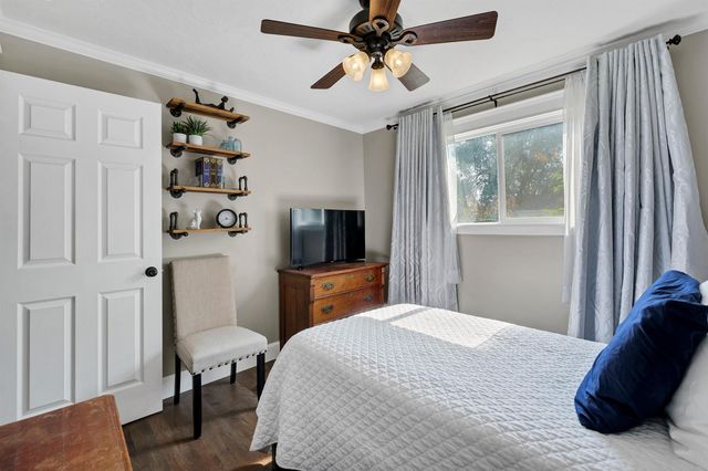 5902 N Greenwood Blvd, Spokane, WA 99205