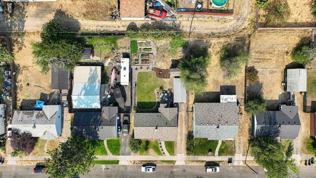 5902 N Greenwood Blvd, Spokane, WA 99205
