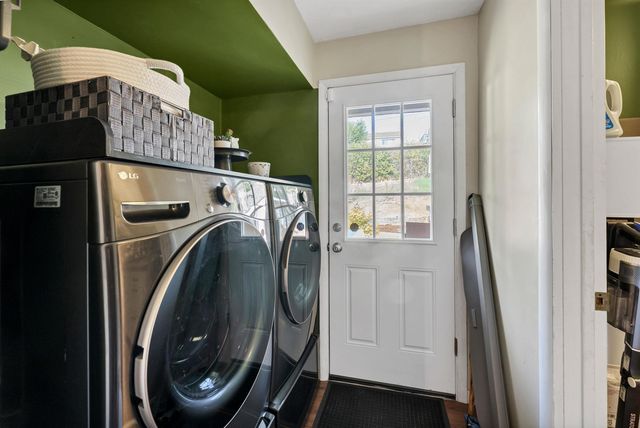 5902 N Greenwood Blvd, Spokane, WA 99205