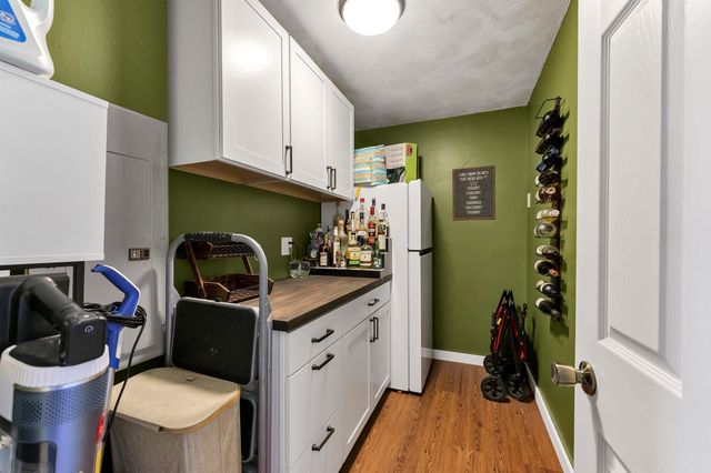 5902 N Greenwood Blvd, Spokane, WA 99205