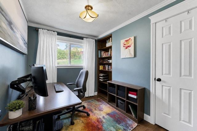 5902 N Greenwood Blvd, Spokane, WA 99205