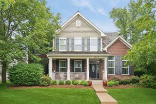 1613 Constitution Drive, Glenview, IL 60026