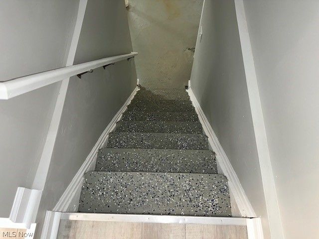 15707 Cloverside Avenue, Cleveland, OH 44128