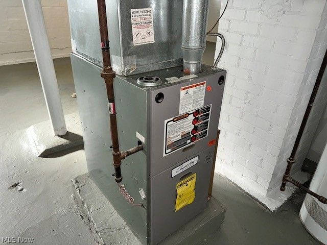 15707 Cloverside Avenue, Cleveland, OH 44128