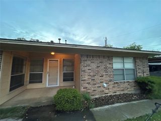 1302 Crescent Street, Denton, TX 76201