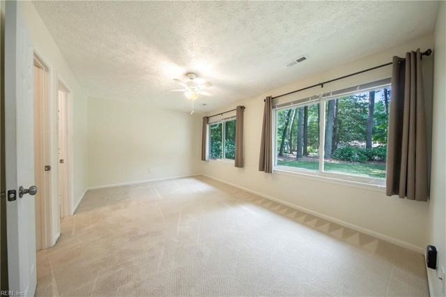 4555 Mallard DR, Gloucester, VA 23061