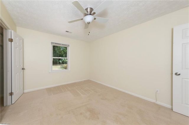 4555 Mallard DR, Gloucester, VA 23061