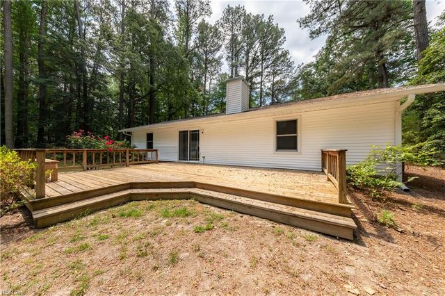 4555 Mallard DR, Gloucester, VA 23061