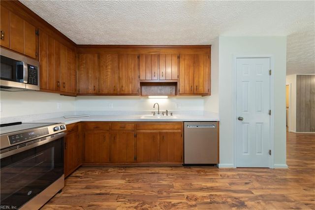 4555 Mallard DR, Gloucester, VA 23061