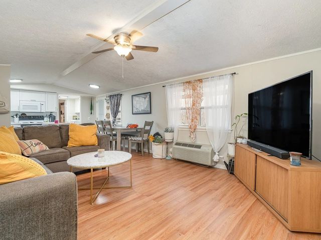1023 Deer Ridge Rd, Kingston Springs, TN 37082