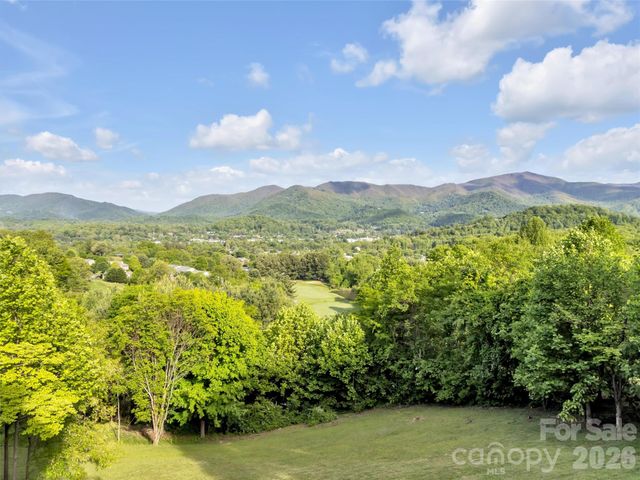 149 Cardinal Lane, Waynesville, NC 28786