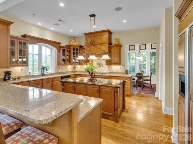 149 Cardinal Lane, Waynesville, NC 28786