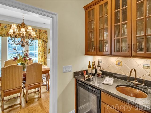 149 Cardinal Lane, Waynesville, NC 28786