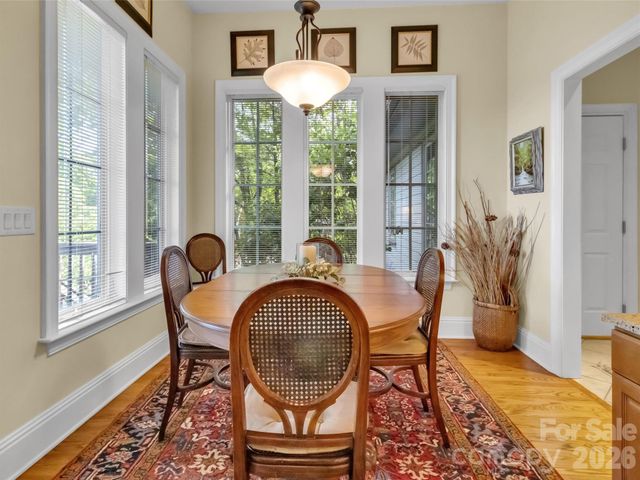 149 Cardinal Lane, Waynesville, NC 28786