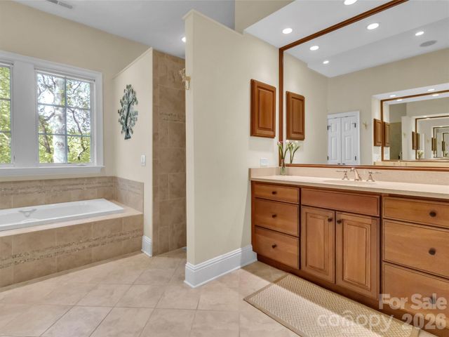 149 Cardinal Lane, Waynesville, NC 28786