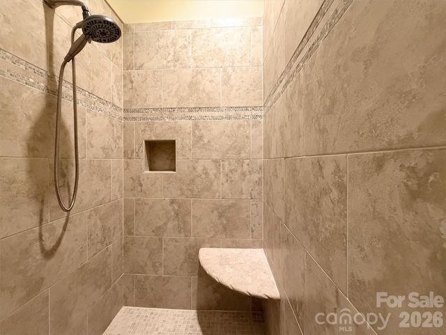 149 Cardinal Lane, Waynesville, NC 28786