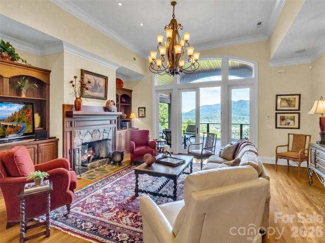 149 Cardinal Lane, Waynesville, NC 28786