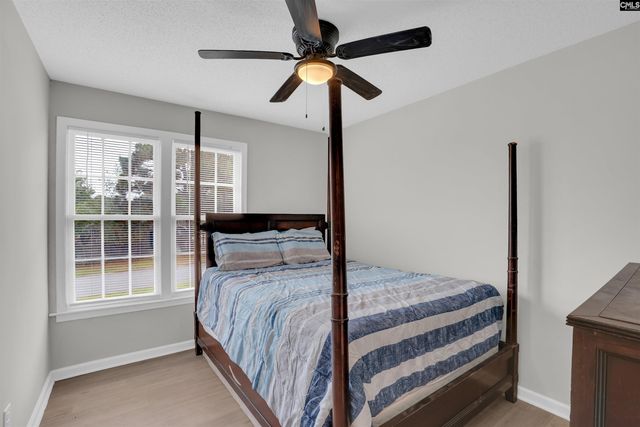 116 HARWOOD Drive, Hopkins, SC 29061