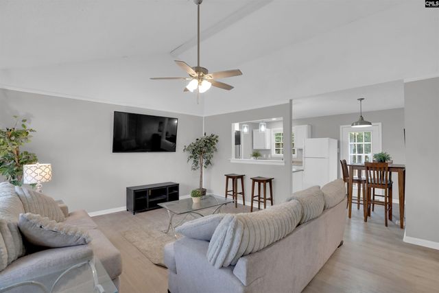 116 HARWOOD Drive, Hopkins, SC 29061