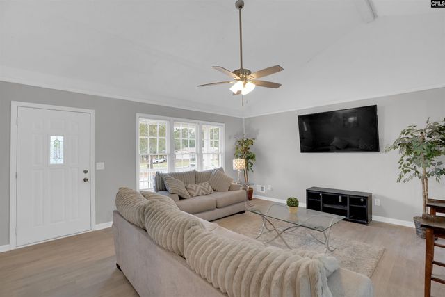 116 HARWOOD Drive, Hopkins, SC 29061