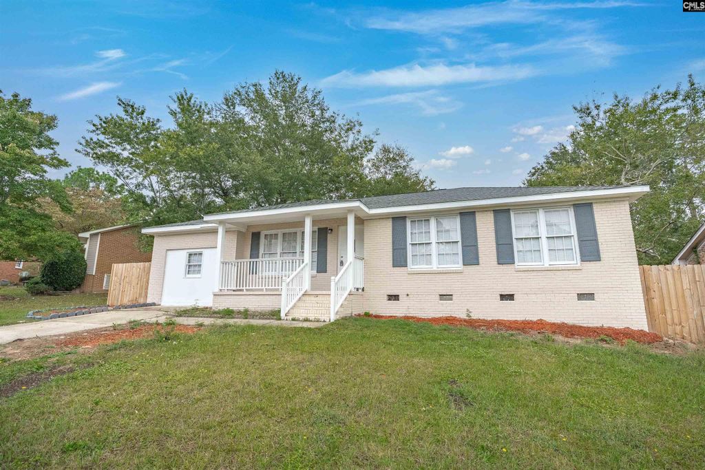 116 HARWOOD Drive, Hopkins, SC 29061