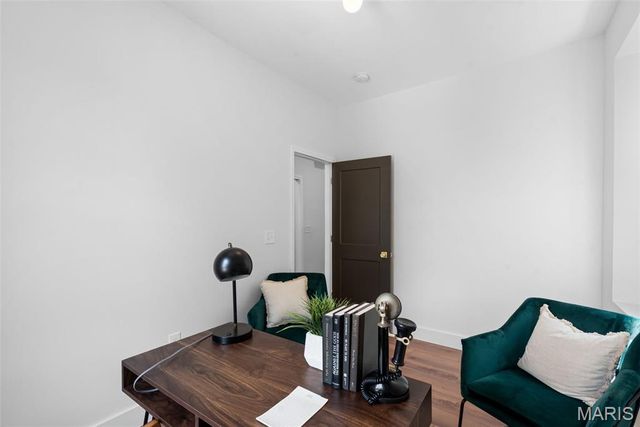 4675 Tennessee Avenue, St Louis, MO 63111