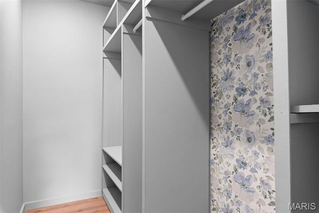 4675 Tennessee Avenue, St Louis, MO 63111