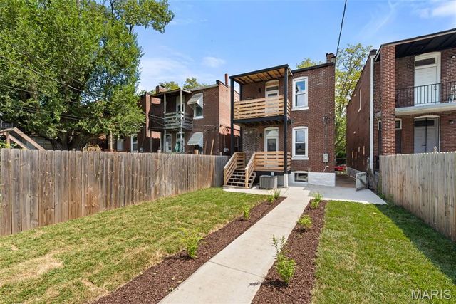 4675 Tennessee Avenue, St Louis, MO 63111