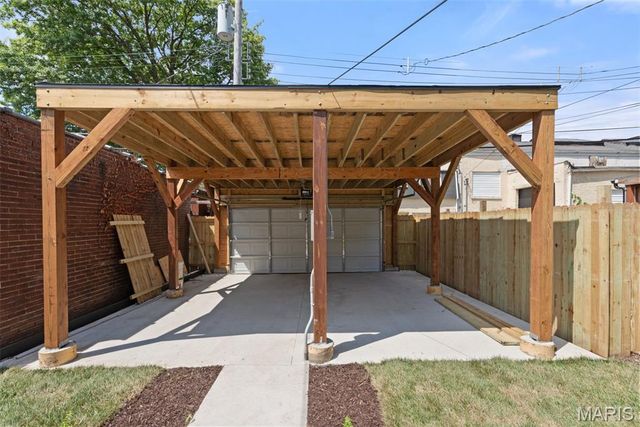 4675 Tennessee Avenue, St Louis, MO 63111