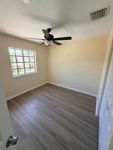 969 Tortuga Lane, Riviera Beach, FL 33404
