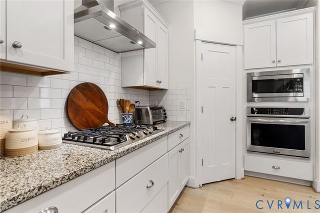 3701 Graythorne Dr, Midlothian, VA 23112