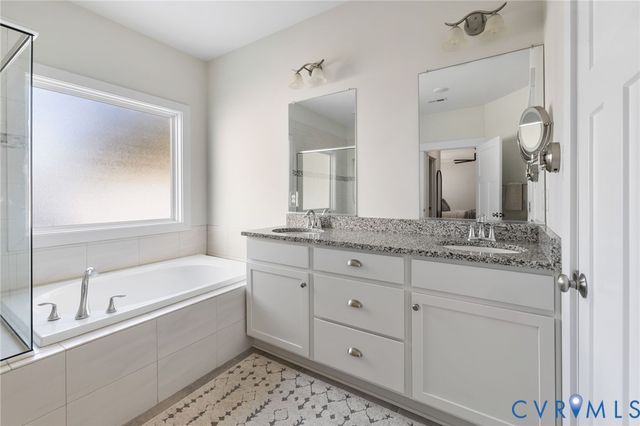 3701 Graythorne Dr, Midlothian, VA 23112