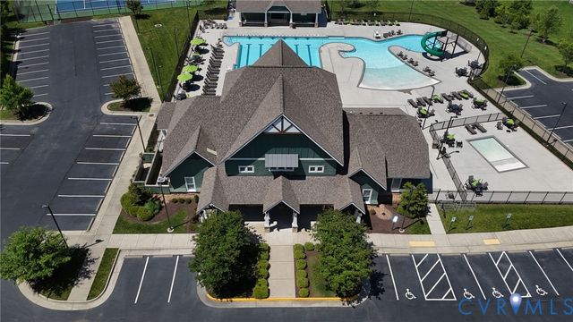 3701 Graythorne Dr, Midlothian, VA 23112