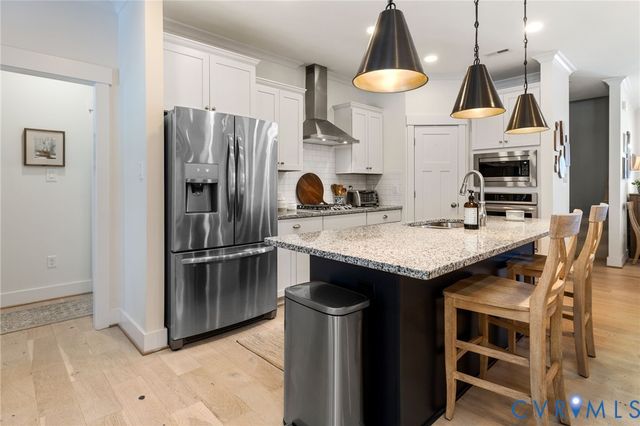 3701 Graythorne Dr, Midlothian, VA 23112