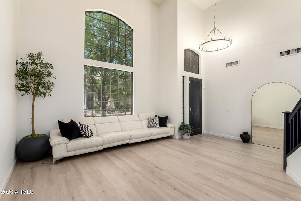 4025 E PASO Trail, Phoenix, AZ 85050 — photo 3